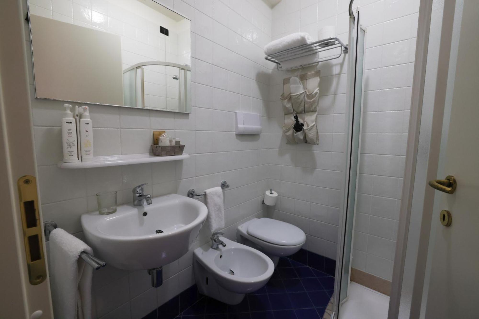 Hotel Florence Manerba del Garda Δωμάτιο φωτογραφία